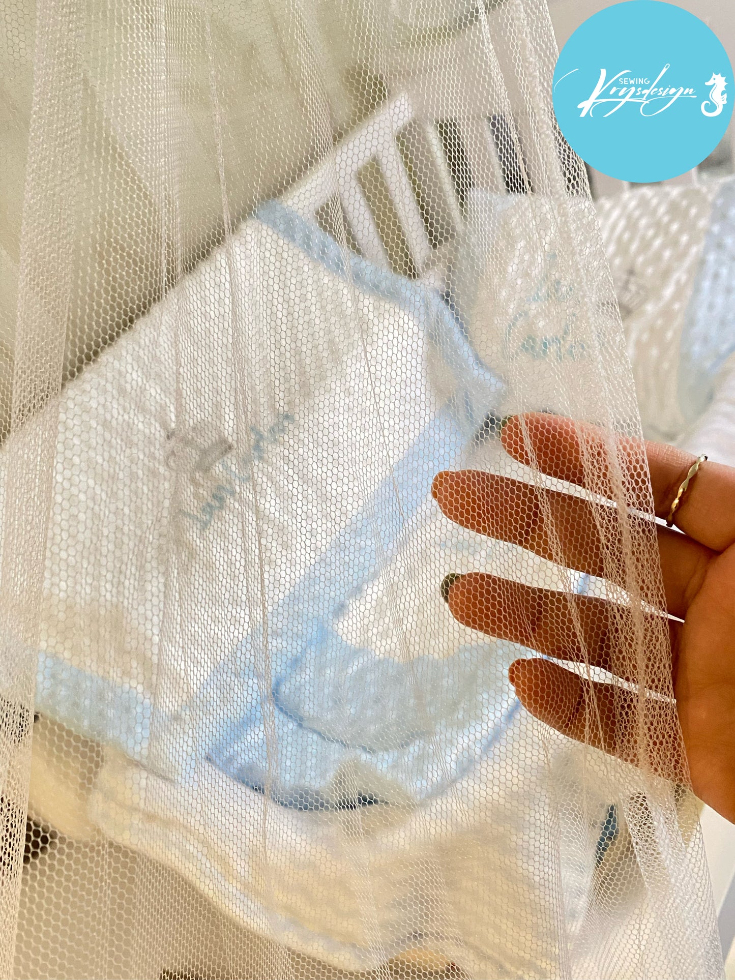 Canopy de Cuna con bordados
