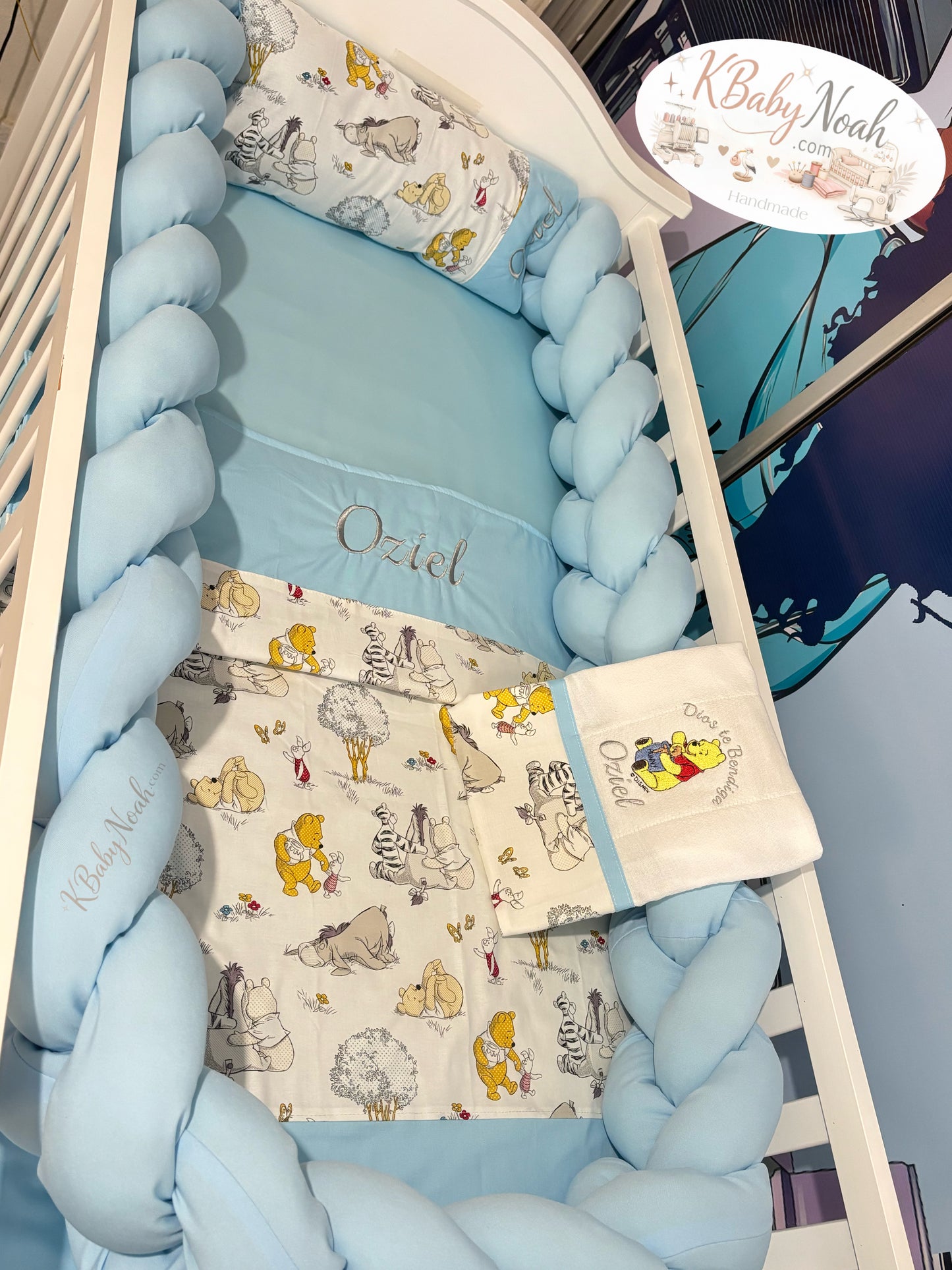 Crib - Winnie the Pooh - personalized
